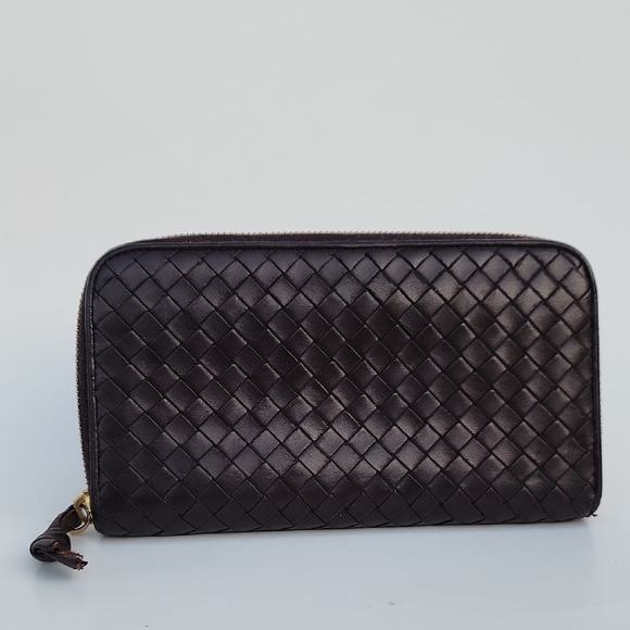 Bottega Veneta Round Long Wallet Intrecciato Dark Brown Leather Zippy Wallet! - Picture 2 of 16